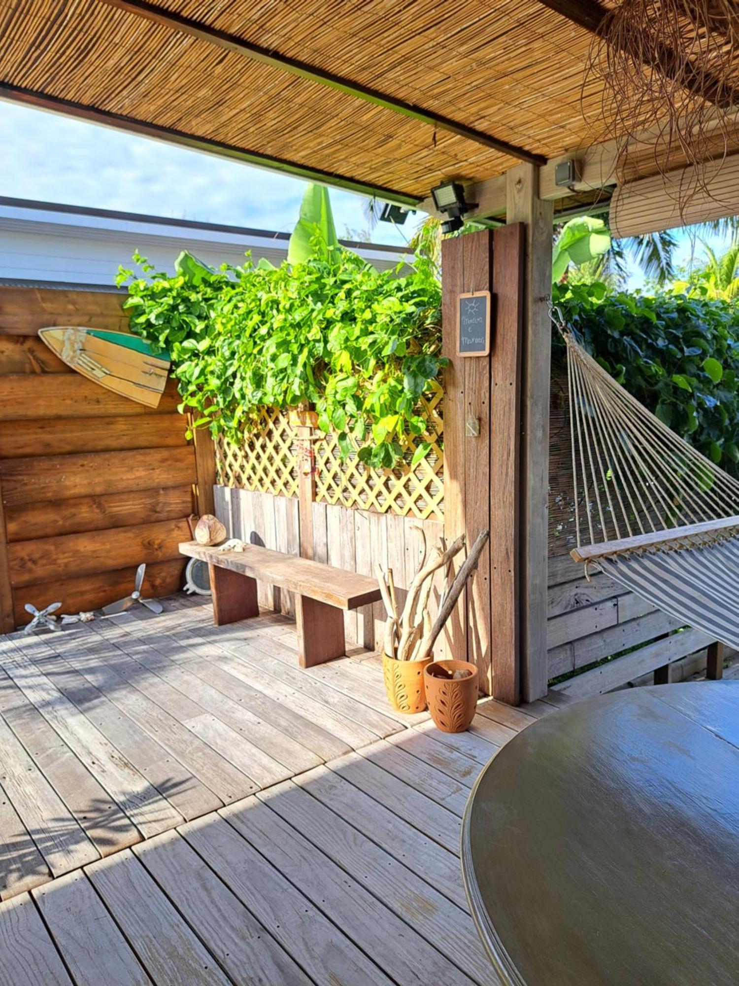Breeze Ocean Bungalow Moorea Exteriör bild