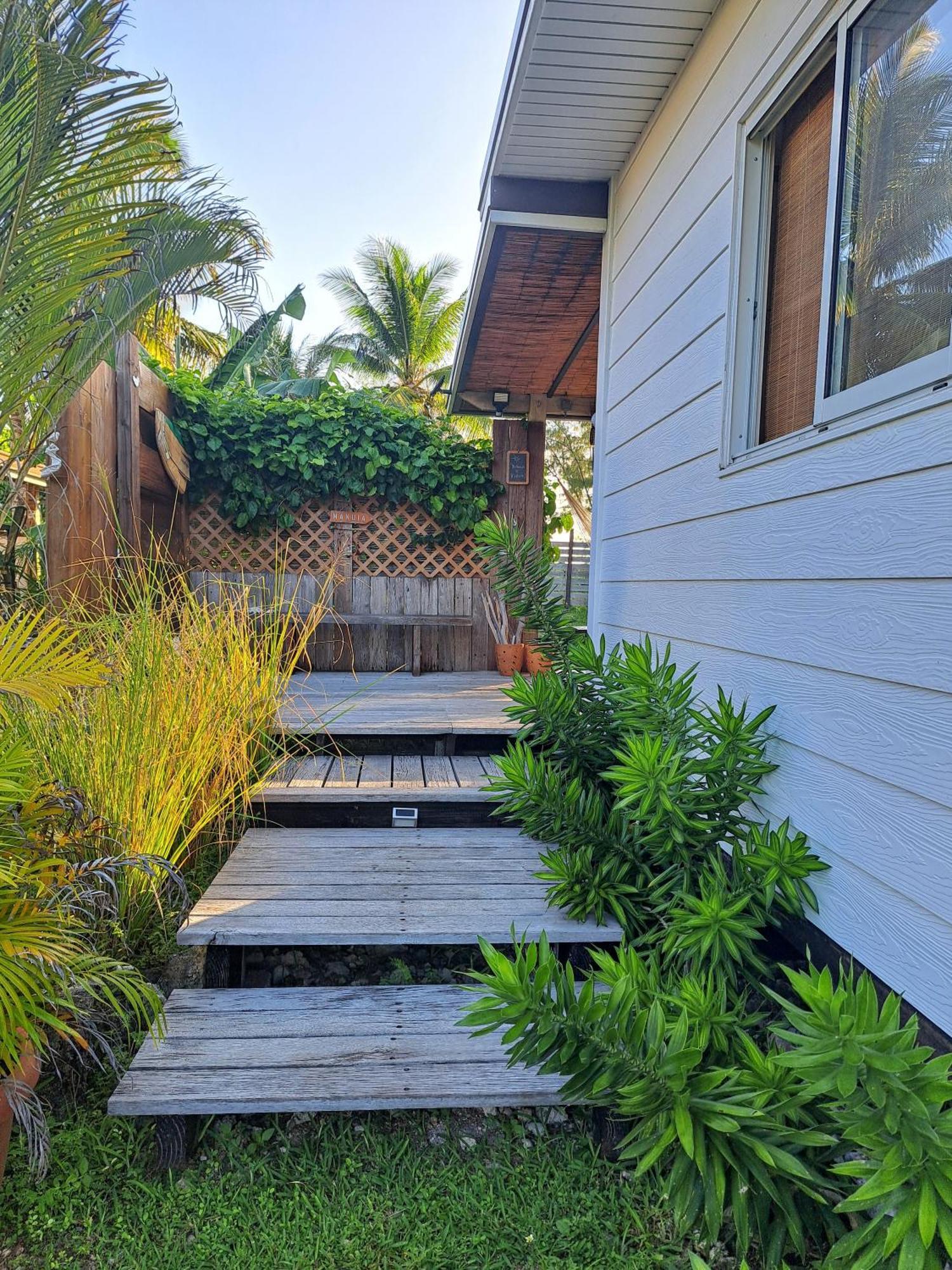 Breeze Ocean Bungalow Moorea Exteriör bild